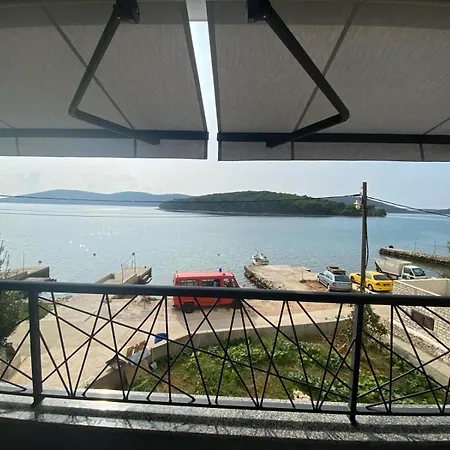 公寓 Pilot Brgulje